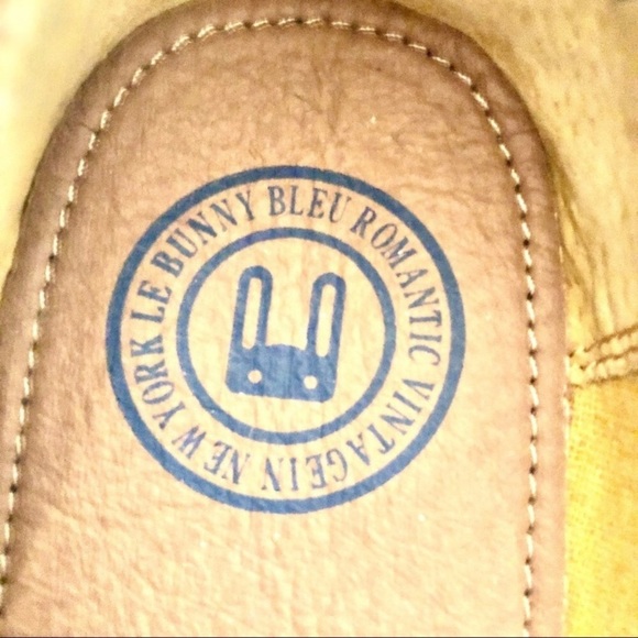 NWOT LE BUNNY BLEU Vegan Corduroy Slip On Loafer - Picture 9 of 9